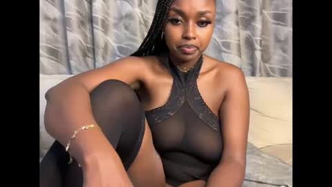 h_o_t_goddess online show from November 16, 7:49 pm