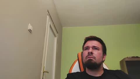 hairy_guy007 online show from August 8, 8:19 pm