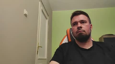 hairy_guy007 online show from July 7, 6:34 pm