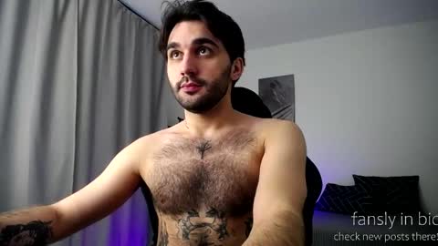 Adam online show from April 9, 5:07 pm