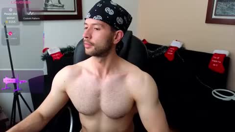 hairyncuteass online show from November 18, 8:45 pm