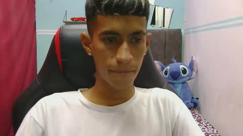 hamcummboy20 online show from April 26, 5:43 pm