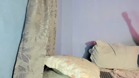 jorsh and katy online show from December 12, 4:04 am