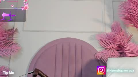 hanaahquinn online show from March 8, 11:36 am