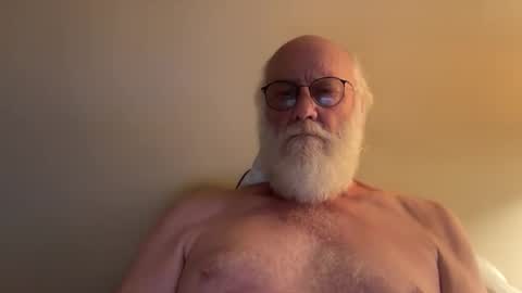 handful57345 online show from May 17, 2:54 am