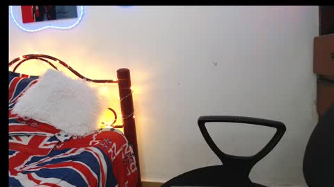 Hank online show from March 2, 3:13 am