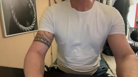 hanky online show from February 12, 5:16 pm