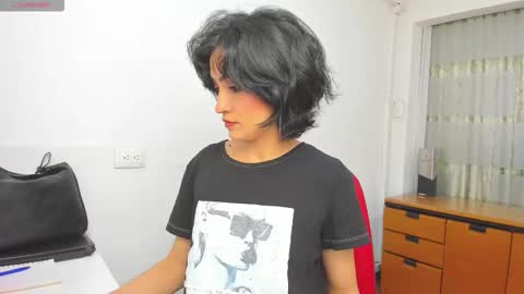 Sara online show from October 15, 4:41 pm