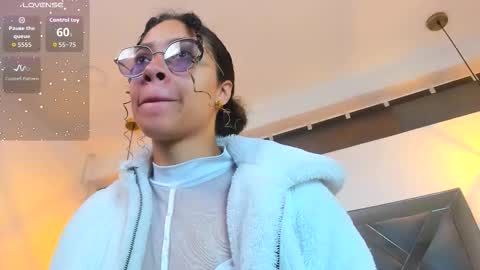 HANNA online show from October 13, 1:35 pm