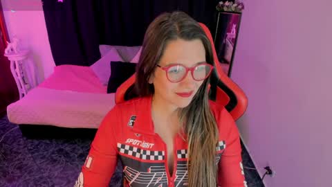 hanna_ma online show from March 27, 8:32 pm