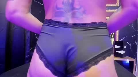 EVA online show from March 3, 10:20 pm