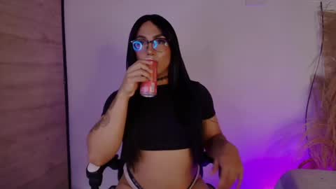 Hanna Capicorn online show from May 3, 8:48 pm