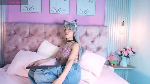 hannadanniels online show from February 3, 2:54 pm