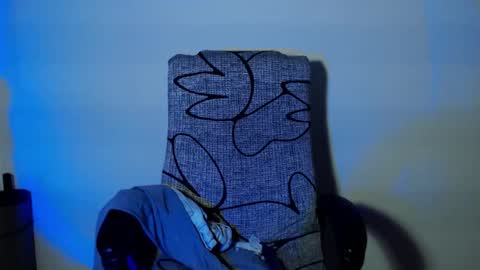 hannah kiim online show from December 23, 2:18 am