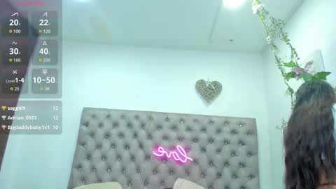 Snapshot of hannah_miller__ chatting on September 9, 5:46 pm HANNAH MILLER online show from September 9, 5:46 pm