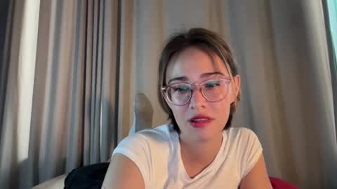 hannahinto online show from February 12, 12:53 pm