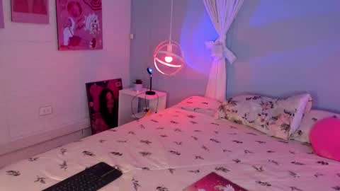 Hannah online show from October 29, 12:07 pm