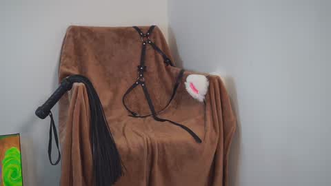 hannainthesky online show from February 19, 9:14 pm