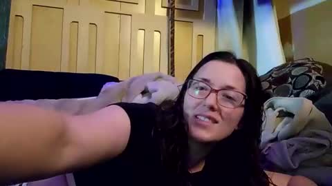 Hanna  Bananas online show from January 24, 10:41 pm