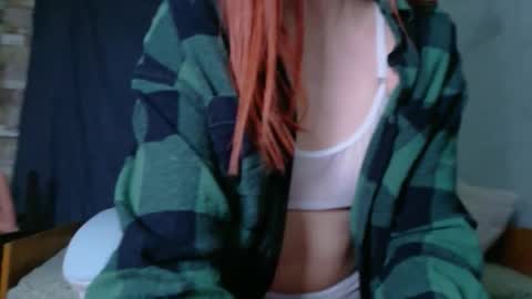 Hannah online show from March 14, 1:42 am