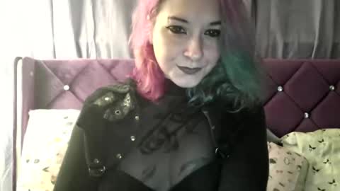 hannibeexl online show from October 22, 4:59 am