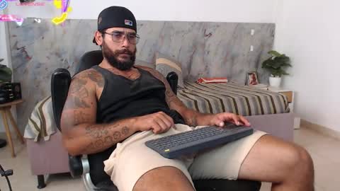 hanz_col online show from March 31, 10:54 pm