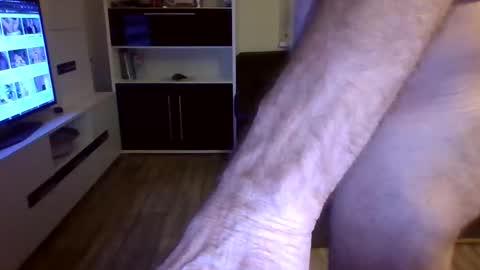 hanzik1954 online show from March 9, 5:49 pm