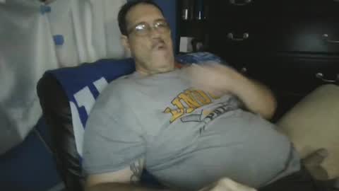 happyhappy4 online show from October 6, 3:57 am