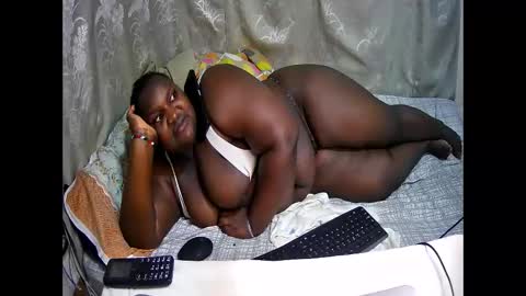 happysonia online show from February 27, 1:31 am