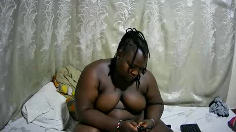 happysonia online show from February 20, 8:00 pm