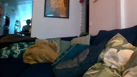 happytogetherfr online show from February 9, 10:08 am