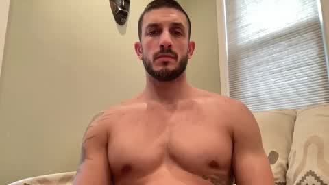 hard_runner_ online show from November 26, 3:53 pm