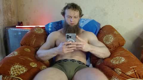 Valentino Hard online show from March 4, 8:11 am