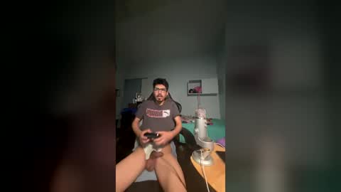 harddmikee online show from June 26, 5:13 am