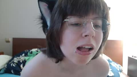 Void online show from March 19, 4:56 pm