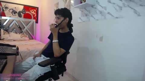 Andres Dean online show from March 9, 6:12 pm