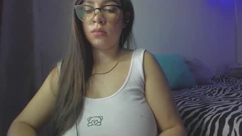 Natii  online show from September 28, 11:36 pm