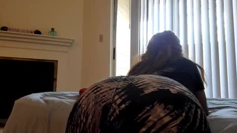 Harmonie Marquise online show from March 10, 1:54 pm