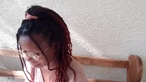 Harmonie Marquise online show from December 13, 4:38 pm