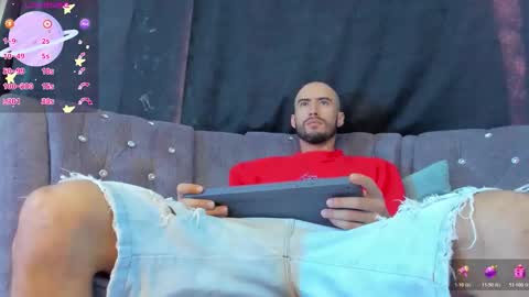 harold_999 online show from April 2, 10:16 pm