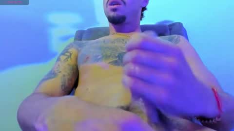 harold_999 online show from November 21, 2:42 am