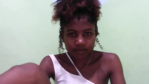 hasleyinah online show from January 19, 3:33 pm