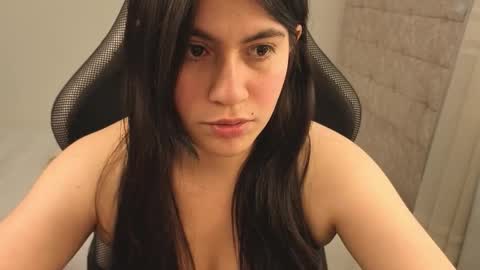 hasszul_2 online show from March 12, 9:51 pm