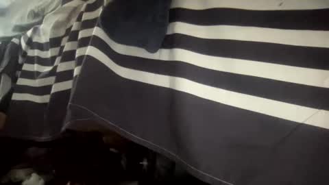 Snapshot of havingfun103 chatting on February 23, 9:48 pm havingfun103 online show from February 23, 9:48 pm