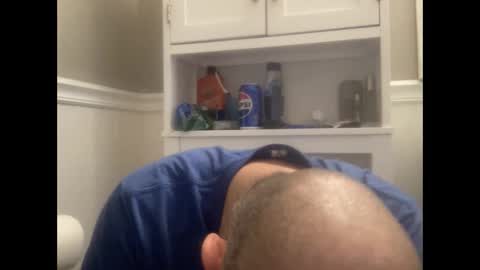 Snapshot of havingfun103 chatting on October 3, 11:18 am havingfun103 online show from October 3, 11:18 am