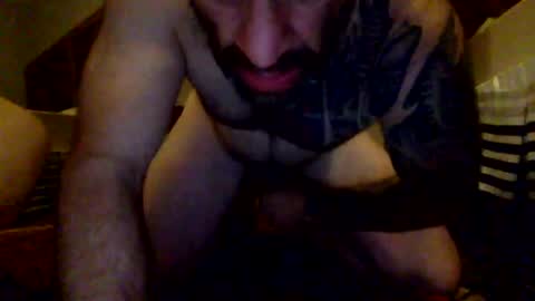 Snapshot of havingfun103 chatting on January 10, 8:29 am havingfun103 online show from January 10, 8:29 am