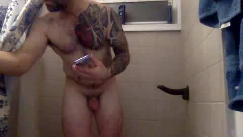 Snapshot of havingfun103 chatting on January 12, 11:07 am havingfun103 online show from January 12, 11:07 am