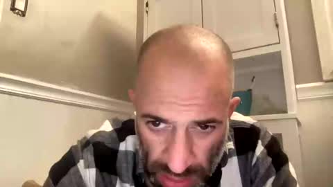 Snapshot of havingfun103 chatting on December 3, 6:43 am havingfun103 online show from December 3, 6:43 am