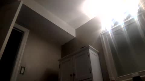 Snapshot of havingfun103 chatting on January 10, 5:26 am havingfun103 online show from January 10, 5:26 am