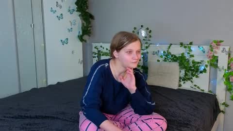 Jenny online show from March 30, 3:34 pm